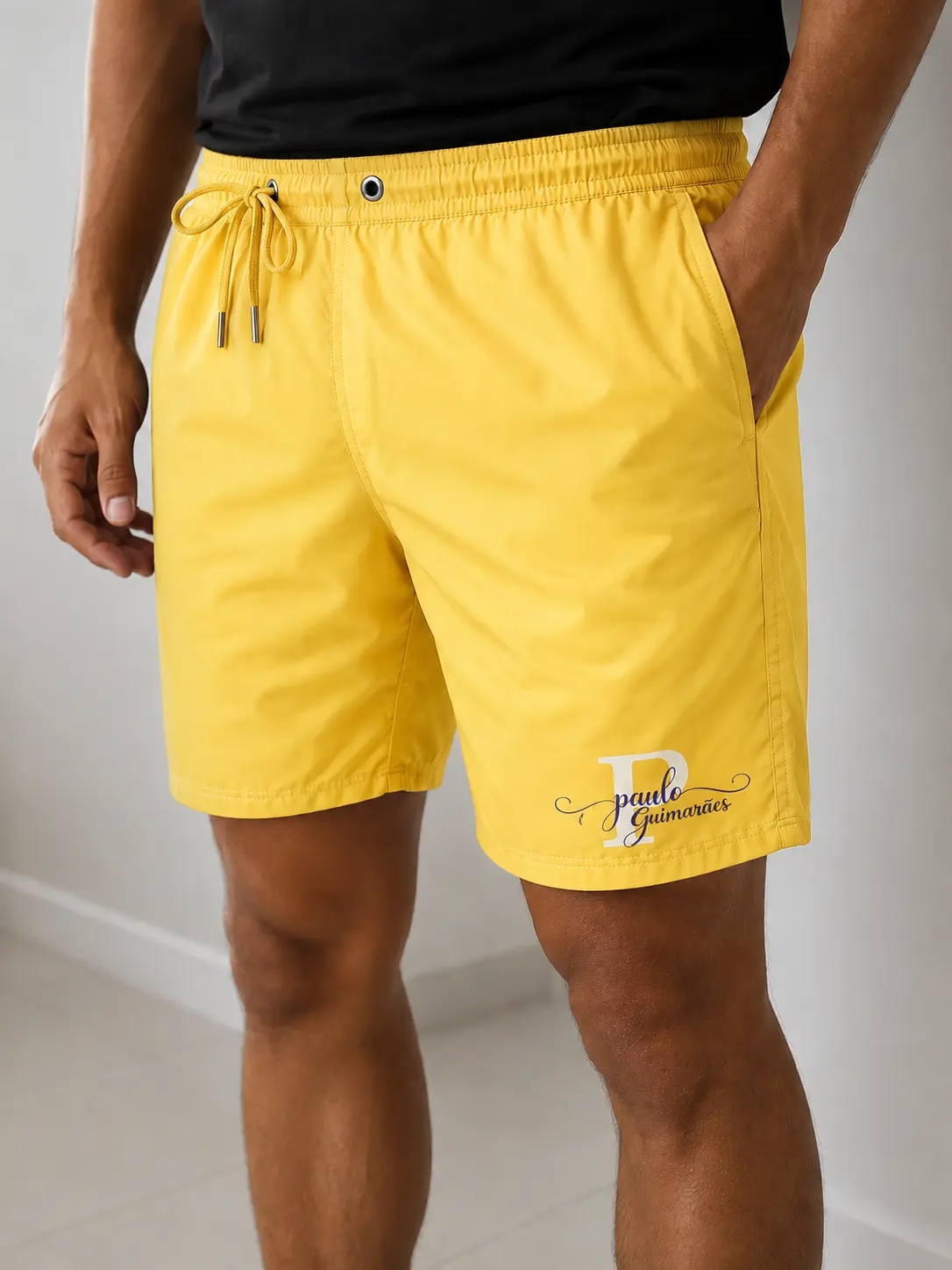 Amarelo